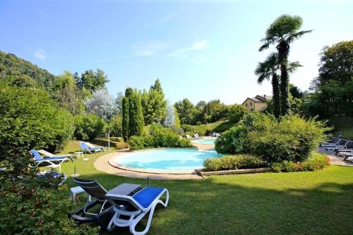 Bazén v ubytování Residenz Villa Ada Troubetzkoy nebo v jeho okolí