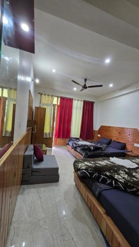 Φωτογραφία από το άλμπουμ του NEW SAMY CAFE AND HOMESTAY σε Kasol