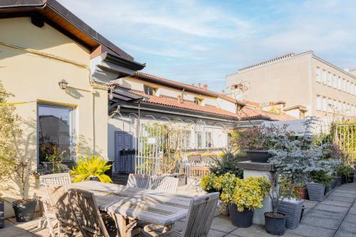 Easylife - Milano - Corso Venezia 6 - San Babila