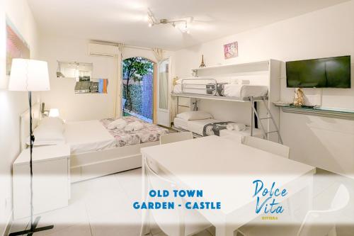 Chateau 4 Pers Vecchia Nizza AC WiFi