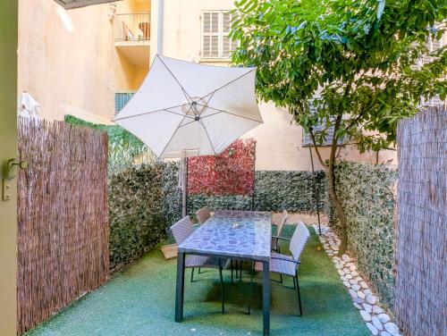 Chateau 4 Pers Vecchia Nizza AC WiFi