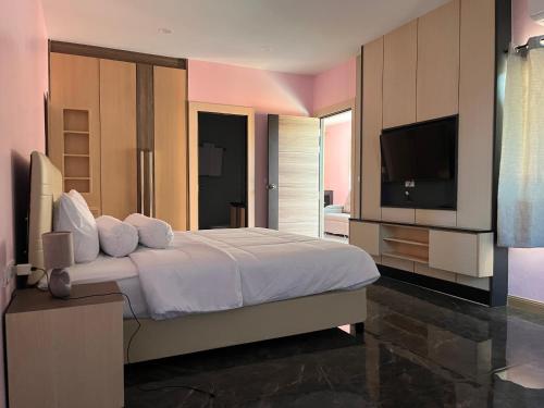 Ένα ή περισσότερα κρεβάτια σε δωμάτιο στο 2 Bedroom Pool Villa
