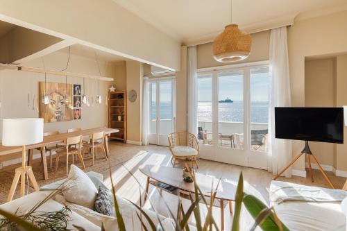 Infinity & Beyond by halu! - Seafront apartments