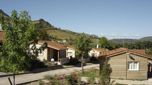 Gallery image of Résidence Les Chalets de Millau in Millau