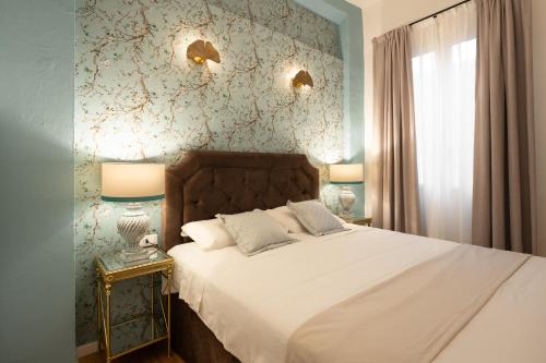 Via dei Pepi 3 - Florence Charming Apartments - Chic retreat Apartment a few steps from Santa Croce Square