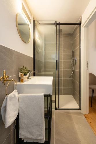 Via dei Pepi 3 - Florence Charming Apartments - Chic retreat Apartment a few steps from Santa Croce Square