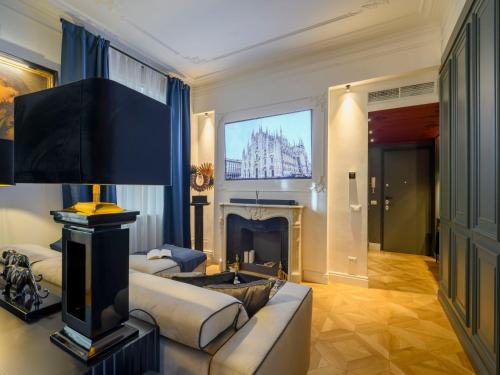 The Best Rent - Luxury one-bedroom apartment in the historic Milan center
