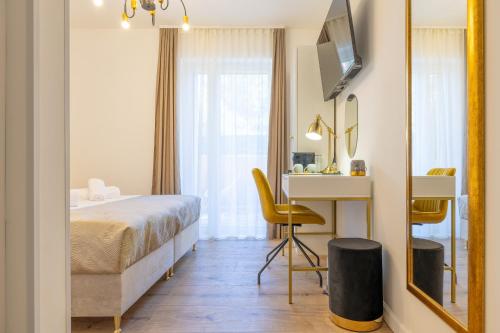 Kala Rooms