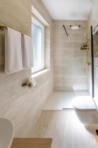 Kala Rooms