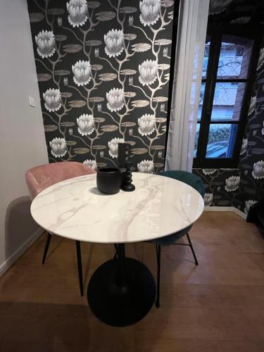 Coin salon dans l'établissement Ty Thabor - Centre ville au calme 4 pers