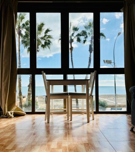 Malagueta beachfront apartment