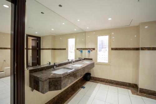 Ένα μπάνιο στο فندق منازل المقام