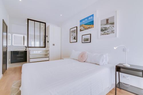 Apartment with Rooftop and work space in Quarteira