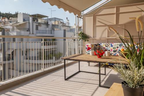 Lykavittos hill- penthouse