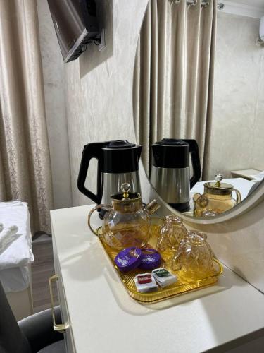 Menjar a l'hotel o a prop