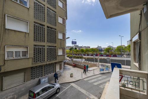 New Apartment by the Metro - 4D