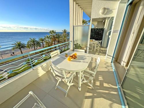Sea Front Condo Promenade