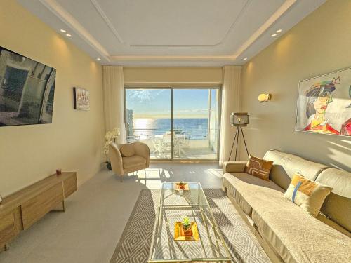 Sea Front Condo Promenade