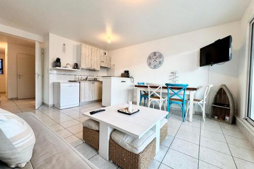 Photo de la galerie de l'établissement Charmant T2 à 50m de l'océan, à Ploemeur