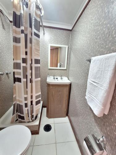 Ένα μπάνιο στο Cabañas y Hostel Praga