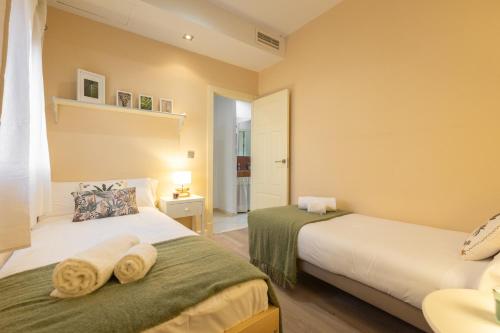 Quevedo Deluxe Duplex by Valcambre