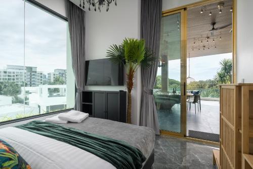 Postel nebo postele na pokoji v ubytování VIP Diamond 10 Bedroom Private Pool Villa