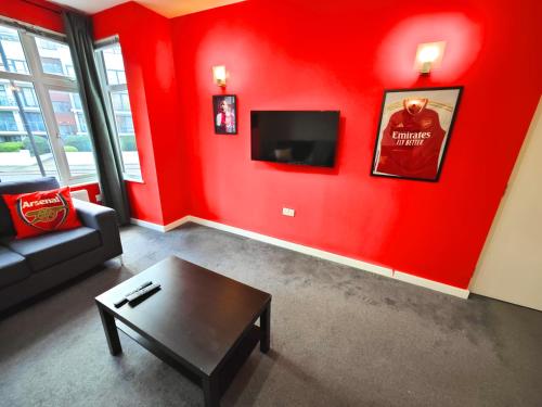Bright and Spacious 2-Bedroom Flat Near Emirates Stadium photo 17