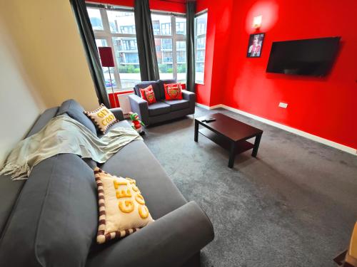 Bright and Spacious 2-Bedroom Flat Near Emirates Stadium photo 18