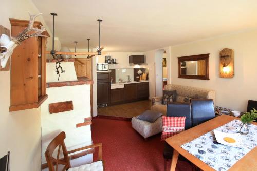 Kuchyň nebo kuchyňský kout v ubytování Landhaus Rieser