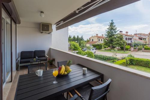 Strandnahes Apartment In Porec Für 4 Personen