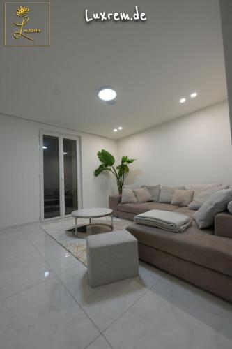 Χώρος καθιστικού στο Luxrem Apartments 4