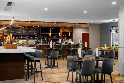 Courtyard by Marriott Jacksonville I-295/East Beltway Image