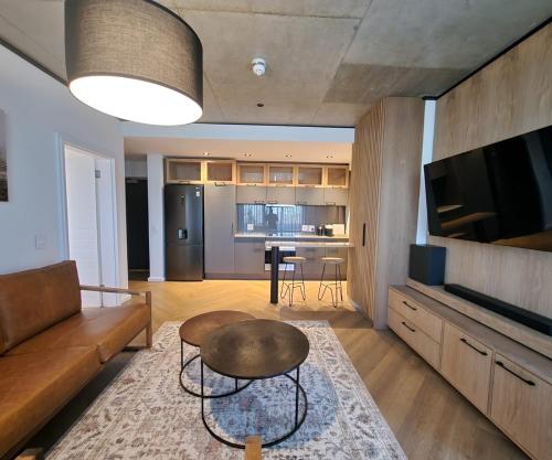 Kuchyň nebo kuchyňský kout v ubytování 308 Bridgewater One - Two Bedroom Apartment with Park Views