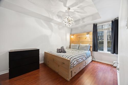 Katil atau katil-katil dalam bilik di Liberty Village Townhouse