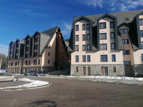 Gallery image of DivčiNova apartman Gnezdo in Divčibare