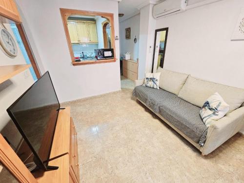 Julia playa los locos apartamento