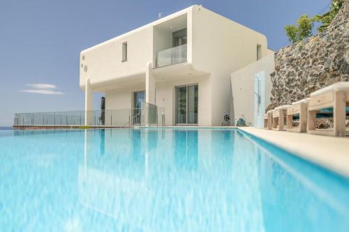 Villa Althea by YMR