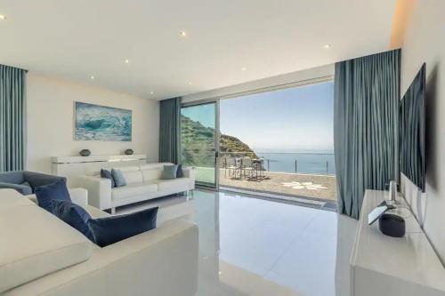 Villa Althea by YMR