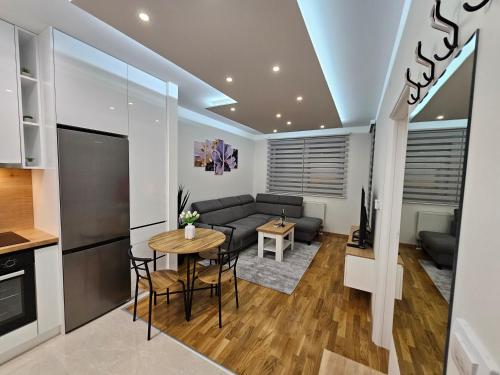 Η κουζίνα ή μικρή κουζίνα στο Apartman Aleksej Pale Jahorina