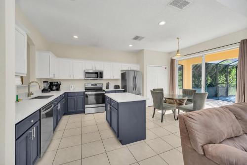 Emerald Island Resort 6 bedroom 4 bathroom luxury photo 4