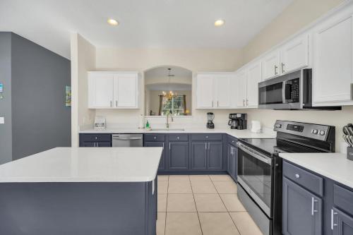 Emerald Island Resort 6 bedroom 4 bathroom luxury photo 49