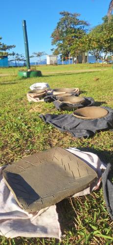 Landskap semula jadi dekat dengan perkhemahan mewah