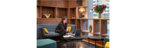 Zona de estar de ibis Acheres St Germain en Laye