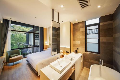 Koupelna v ubytování Yibo Jinling Hotel Moganshan