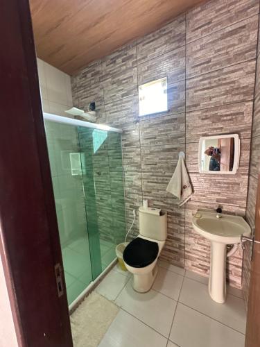 Ένα μπάνιο στο Casa temporada em Arembepe