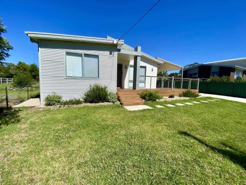 Gallery image of 47 Mirrabooka Road, Mallacoota in Mallacoota