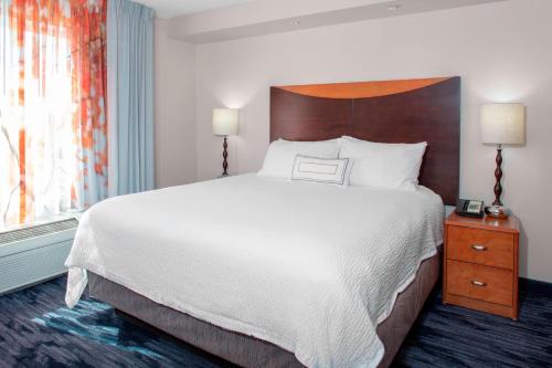 Katil atau katil-katil dalam bilik di Fairfield Inn and Suites by Marriott Gadsden