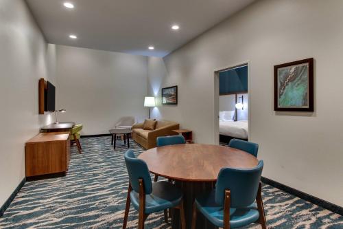 Coin salon dans l'établissement Fairfield Inn & Suites by Marriott Birmingham Downtown