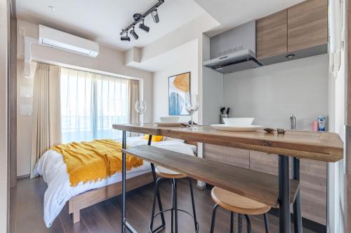 Η κουζίνα ή μικρή κουζίνα στο Dash Living Osaki