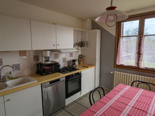 SaudruptにあるGîte de charme avec jardin et loisirs en Meuse - FR-1-585-161のギャラリーの写真